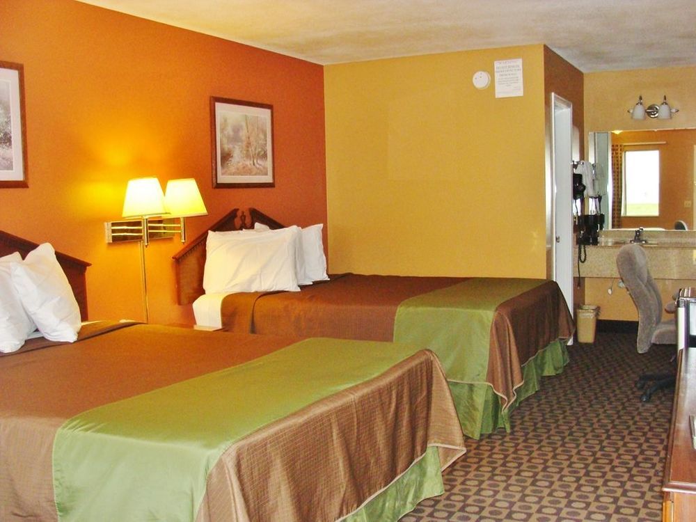 Americas Best Value Inn And Suites Siloam Springs Стая снимка